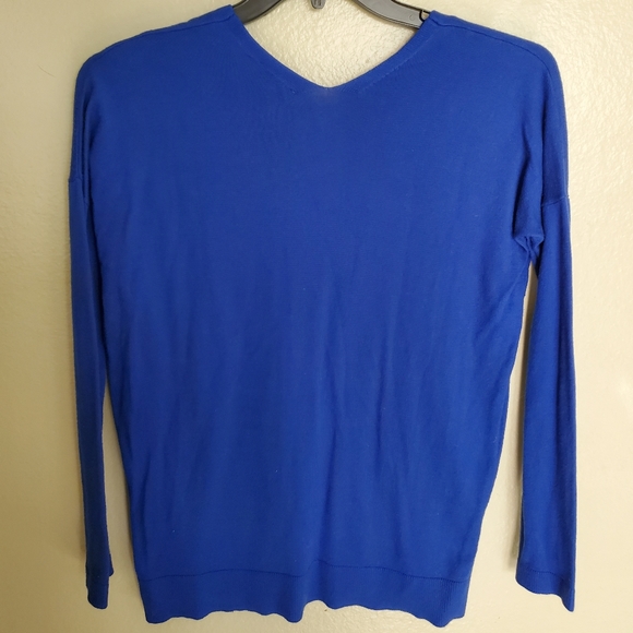 Sweater - Picture 2 of 3